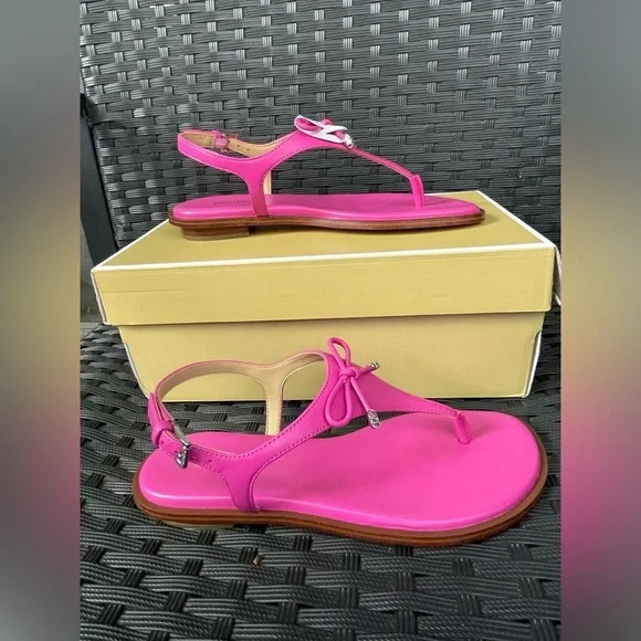 Michael Kors Shoes,Michael Kors Sandals,Michael Kors Pink T-Strap Sandals - Picture 3 of 11